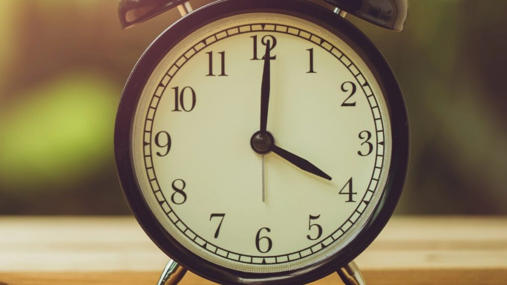 Relógios foram atrasados em uma hora na madrugada de domingo, 26 de outubro, em toda a Itália.