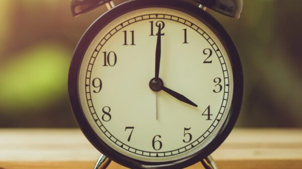 Relógios foram atrasados em uma hora na madrugada de domingo, 26 de outubro, em toda a Itália.
