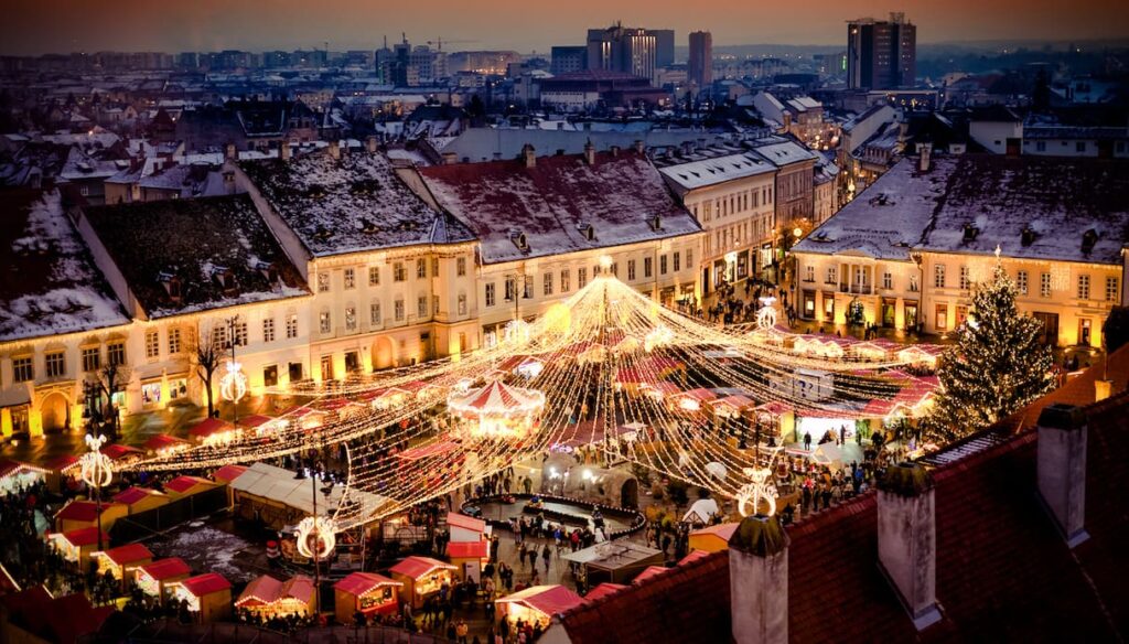 Mercado de Natal em Sibiu, na Romênia