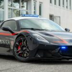 Maserati MCPura, o primeiro da marca a integrar a frota dos Carabinieri, será usado em missões de transporte médico urgente