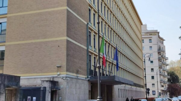 Fachada do Tribunal Administrativo Regional do Lácio (TAR Lazio), em Roma, onde foi realizada a audiência pública sobre a circular ministerial 26185, que trata da cidadania italiana para menores.