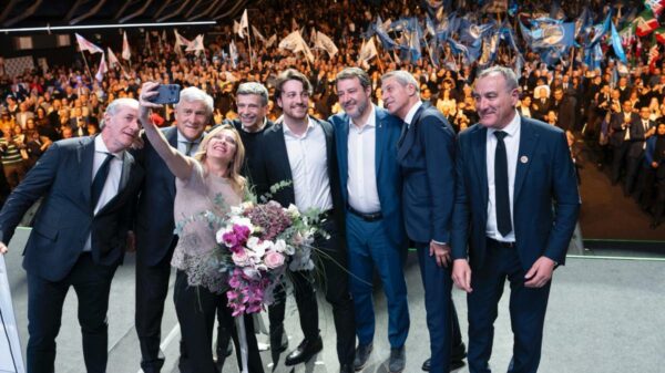 Eleições regionais na Itália têm vitórias divididas entre esquerda e direita.