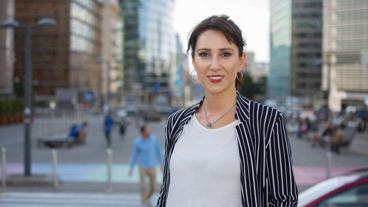 Deputada Federica Onori cobra avanços nas negociações com a Espanha sobre a dupla cidadania.