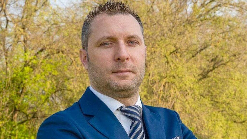 Prefeito de Castagnaro, Jonathan Modenese, afirma que municípios estão sobrecarregados com pedidos de cidadania