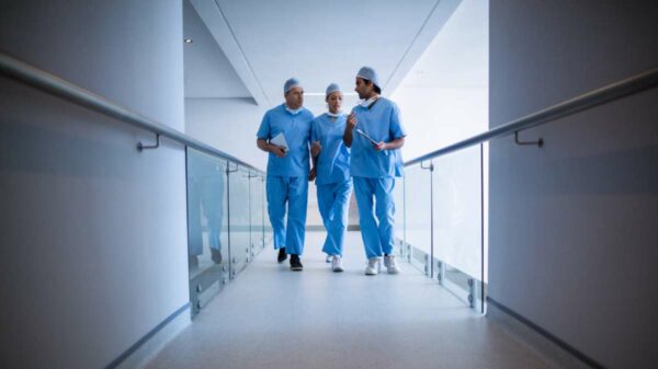 Enfermeiros estrangeiros ampliam presença nos serviços de saúde italianos, segundo dados atualizados da FNOPI.