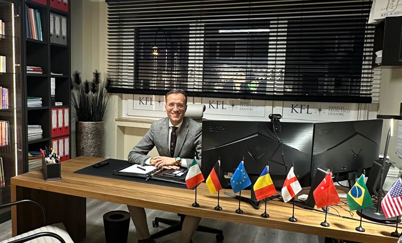 Francesco Liguori, advogado internacionalista, em seu escritório na Alemanha: “A cidadania italiana é um direito, não uma concessão.”