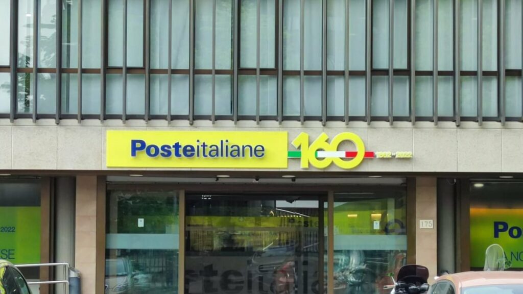 Lula disse nesta quinta-feira, em Brasília, que empresas italianas querem discutir parcerias com os Correios, estatal que pode fechar 2025 com R$ 10 bilhões em prejuízo.