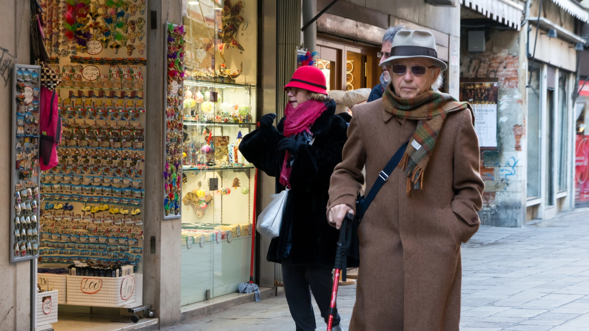 Expectativa de vida na Itália chegou a 84,1 anos e lidera o ranking da UE, segundo relatório da OCDE | Foto: Depositphotos