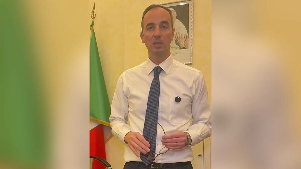 Borghese: “Com contrato de trabalho, qualquer descendente pode ser reconhecido italiano após dois anos”