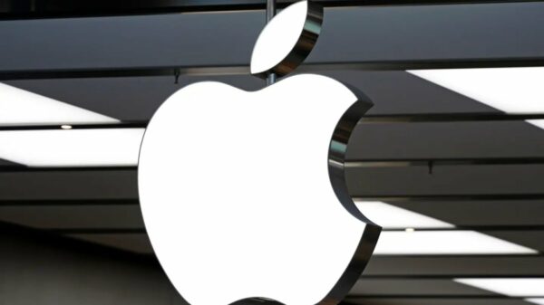 Apple é multada em quase €100 milhões na Itália por abuso de poder na App Store