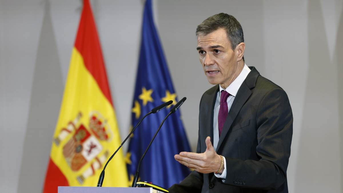 Pedro Sánchez, primeiro-ministro da Espanha, aposta nos trabalhadores imigrantes para sustentar o crescimento econômico do país.