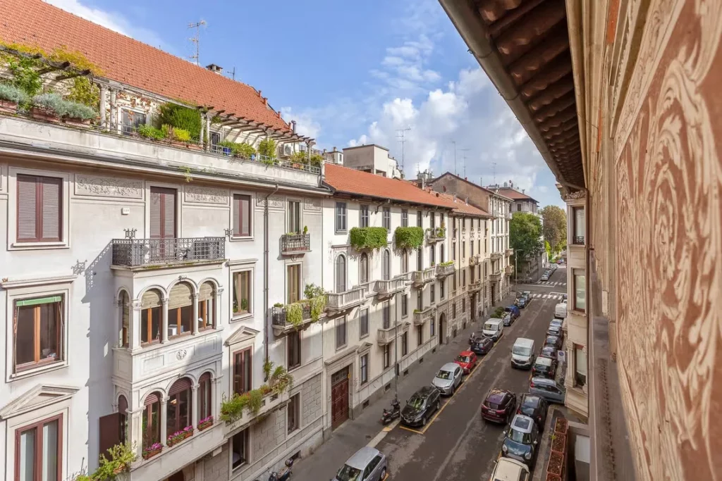 Zona Pagano, em Milão, atrai americanos de alta renda em busca de imóveis de luxo.