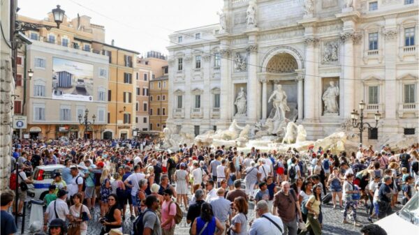 Fontana di Trevi pode começar a cobrar entrada já no início de 2025
