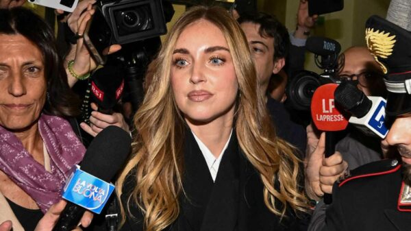 Caso Chiara Ferragni: Juiz de Milão extingue o crime após acordo com entidades de consumidores.