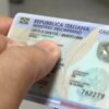 O consulado italiano já iniciou os primeiros testes para emissão da carteira de identidade eletrônica. Por enquanto, o serviço é restrito aos próprios funcionários.