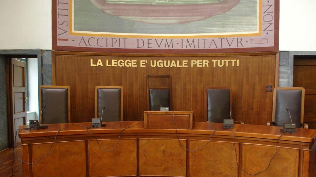 Justiça na Itália: Referendo em março decidirá separação de carreiras