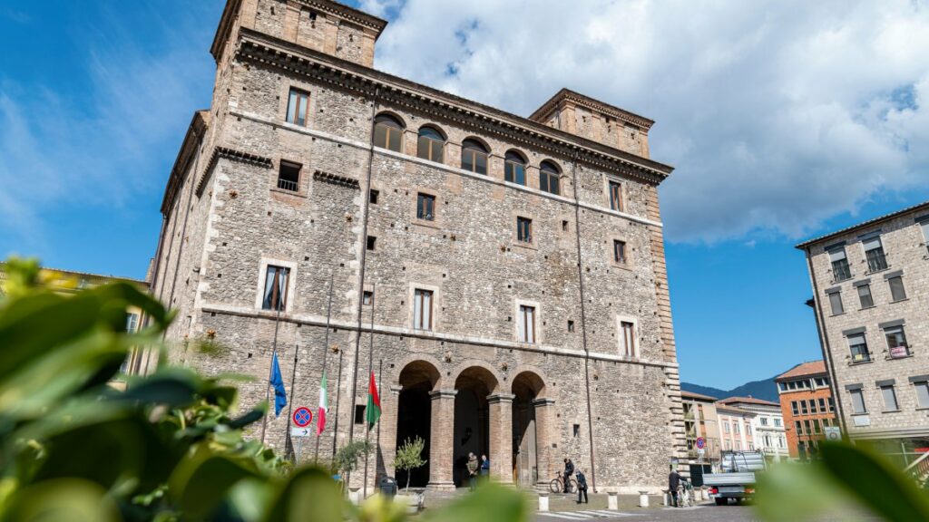 Comune de Terni, na Úmbria. Da cidade, partiam os encaminhamentos de brasileiros para procedimentos de cidadania investigados pela Justiça | Foto: Depositphotos