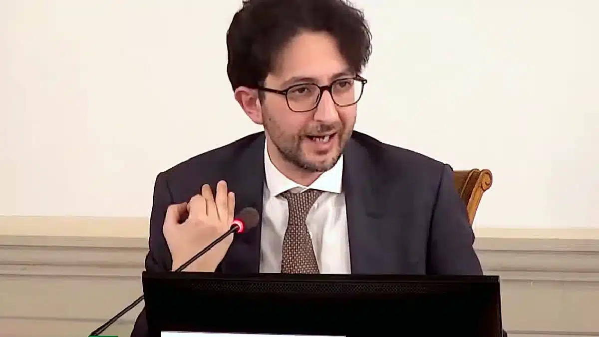 Professor Antonello Ciervo chama de “ilógico” o decreto que restringe cidadania italiana por descendência