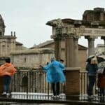 Janeiro mais chuvoso desde 1782 muda clima do Carnaval em Roma