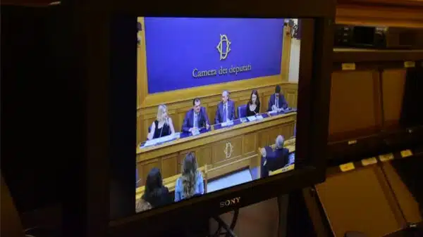 O Parlamento italiano vai votar o Milleproroghe na próxima semana. Entre as emendas em debate estão seis propostas que podem prorrogar o prazo para menores exercerem o benefício de lei para cidadania italiana.