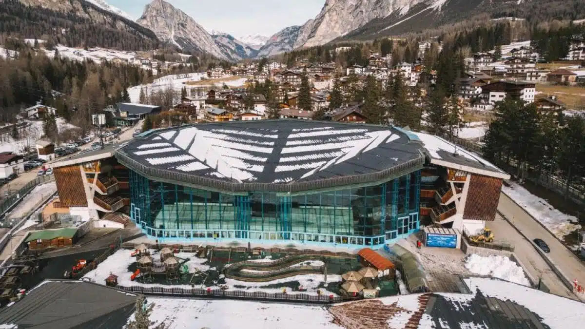 Guia completo com tudo o que você precisa saber para não se perder entre as sedes de Milão e Cortina d’Ampezzo.