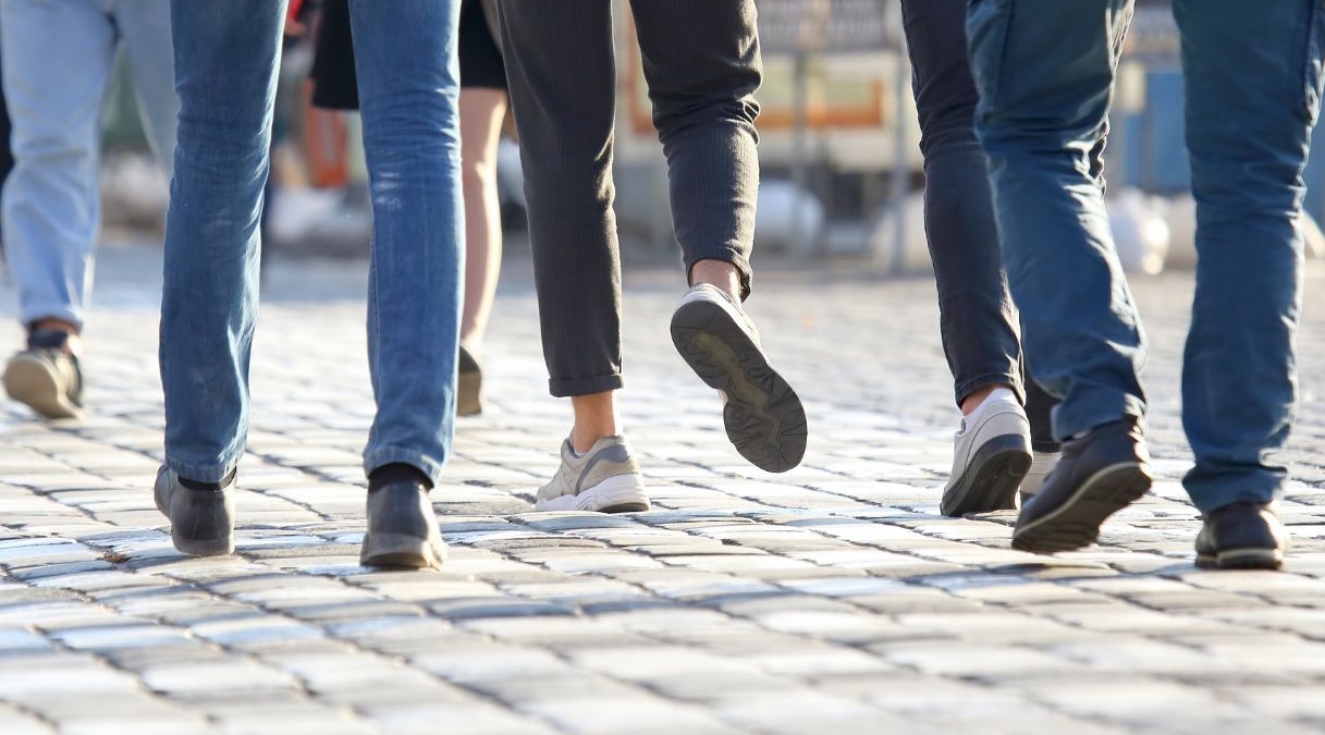 Genova lidera ranking das cidades onde se caminha mais na Itália