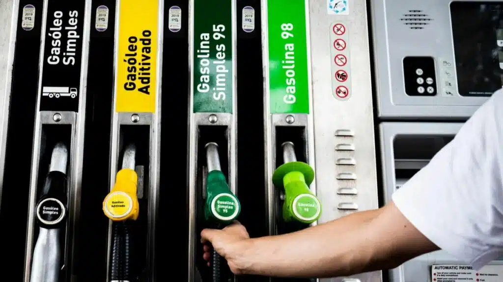 Preço do combustível dispara na Itália após escalada da guerra envolvendo o Irã