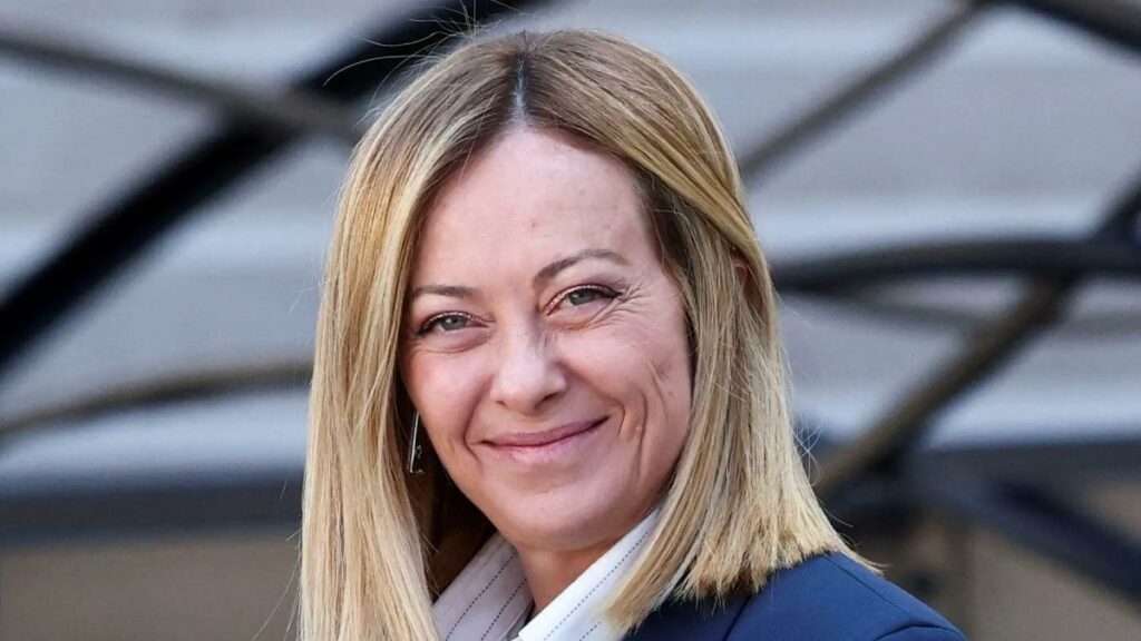 Proposta de Meloni para mudar sistema eleitoral gera acusação de tentativa de garantir permanência no poder