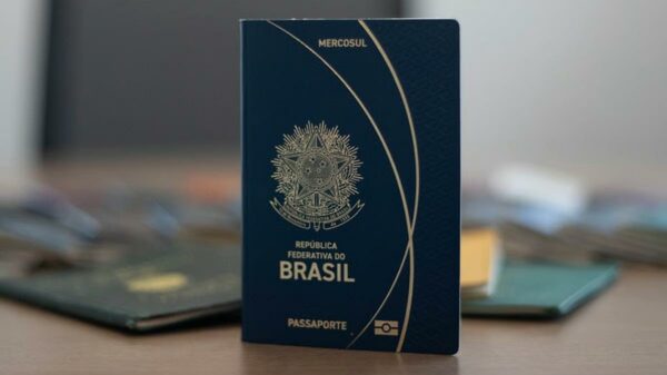 A partir de abril, os consulados portugueses no Brasil deixam de aceitar pedidos de visto pelo correio.