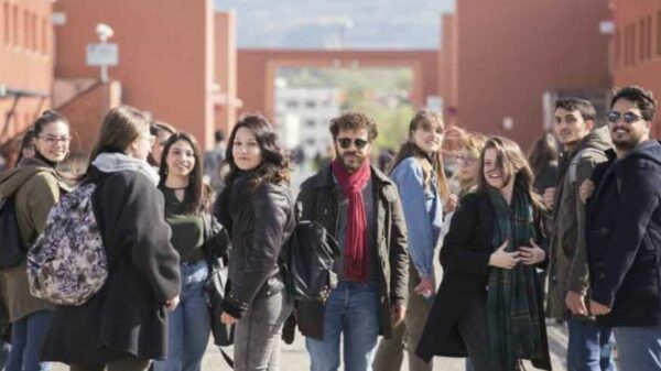 Calábria prevê o pagamento de até 1.000 euros mensais a universitários para evitar que 