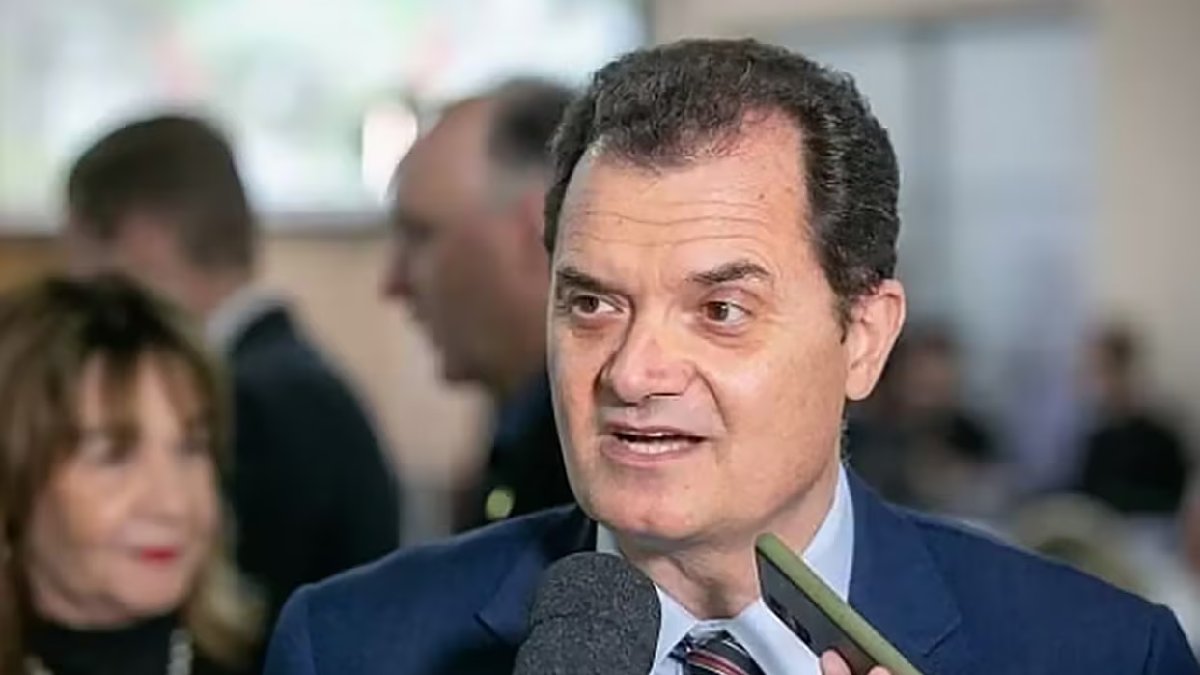 Páscoa: Fabio Porta prega 