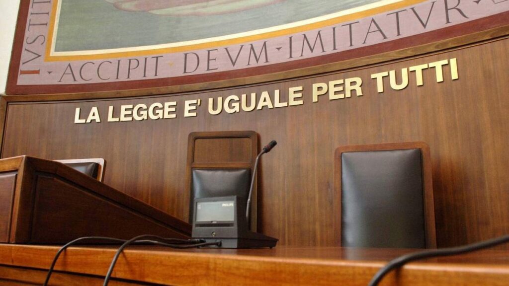 Jovem imigrante teve seu pedido negado pelo Ministério do Interior sob a alegação de risco à segurança nacional, simplesmente por suas convicções políticas de esquerda.