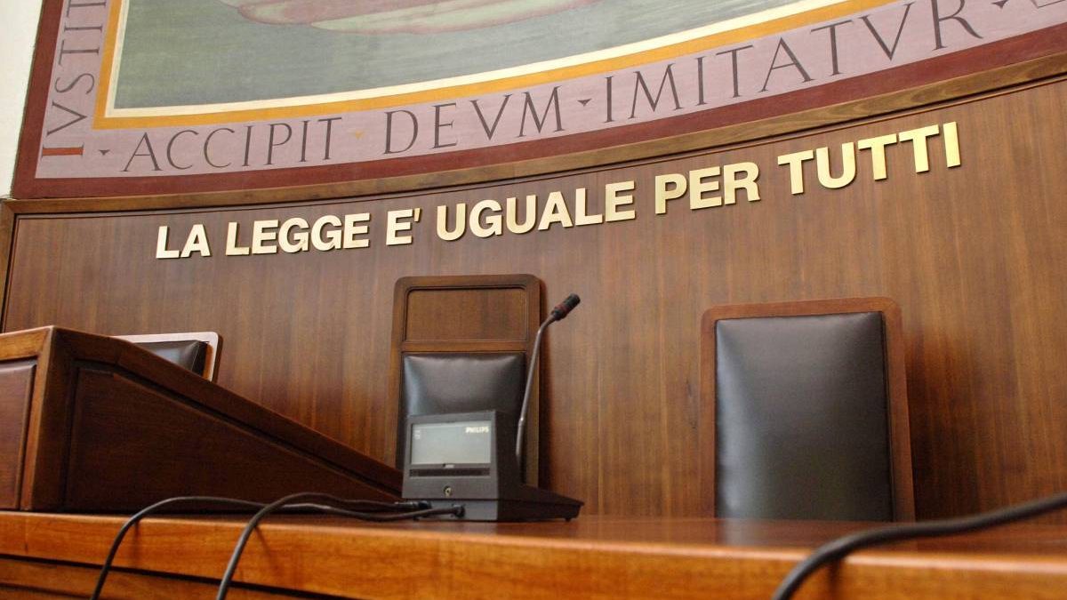 Jovem imigrante teve seu pedido negado pelo Ministério do Interior sob a alegação de risco à segurança nacional, simplesmente por suas convicções políticas de esquerda.