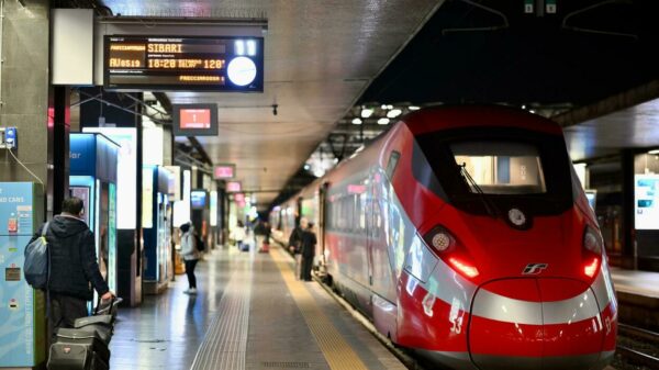 O sindicato USB convocou uma paralisação nacional de 24 horas que afeta a Trenitalia, a Italo e a Trenord.