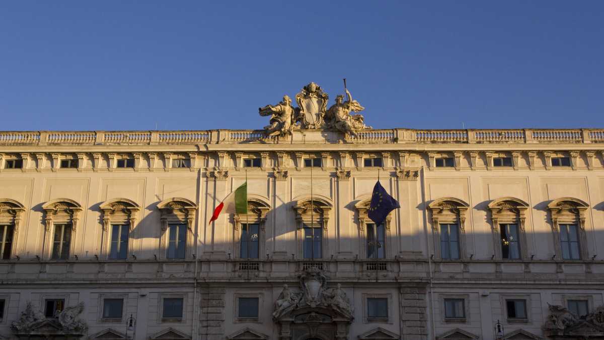 Cases before the Italian Constitutional Court are challenging the rule that blocks civil actions without prior payment of court fees.
