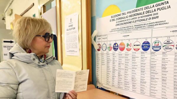 Neste domingo e segunda-feira, mais de seis milhões de italianos vão às urnas para renovar os prefeitos de cerca de 750 municípios, entre eles sedes administrativas de províncias