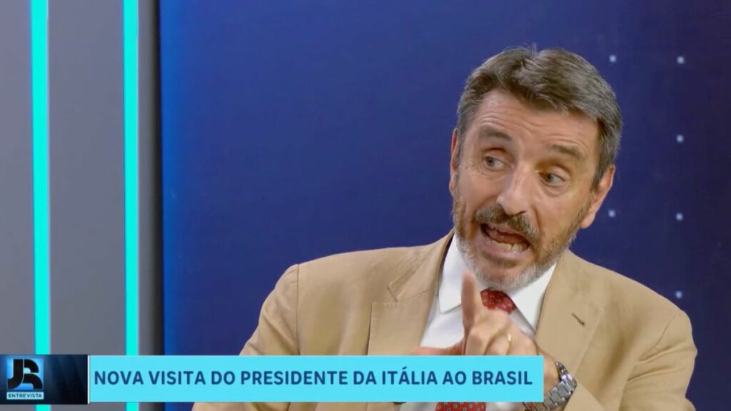 Embaixador Alessandro Cortese reconhece prejuízos, mas diz que mudança era inevitáve