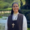 Morre a freira brasileira Nadir Santos da Silva, aos 45 anos, afogada na região da Sicília, na Itália, após salvar outras religiosas de um afogamento.
