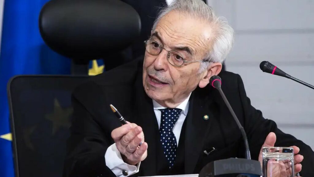 Giovanni Amoroso, presidente da Corte Constitucional da Itália; audiência sobre as novas regras da cidadania italiana será transmitida ao vivo pela internet na próxima semana.