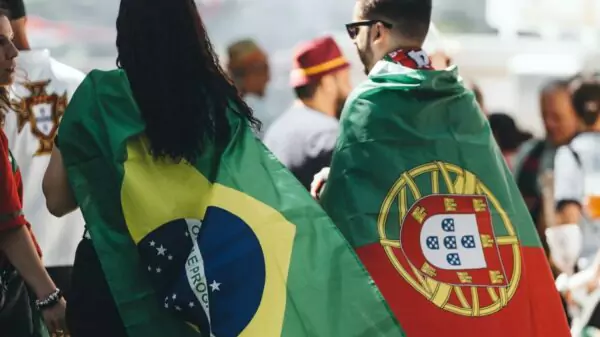 Os brasileiros formam a maior comunidade estrangeira em Portugal, com 574.195 residentes em 2025, segundo o INE, em meio ao forte aumento da imigração no país.