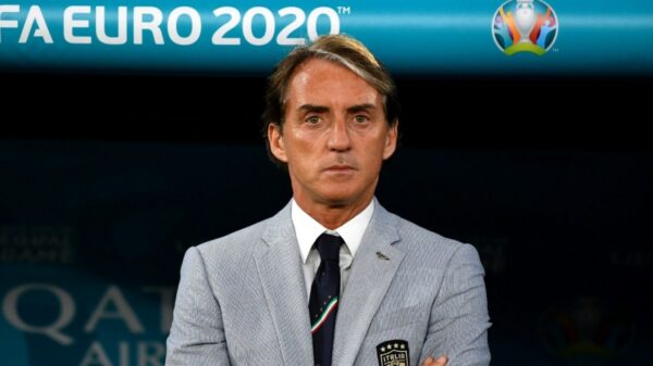 Ele está de volta. Roberto Mancini é o novo técnico da seleção italiana, segundo anúncio do presidente da Figc, Giovanni Malagò, nesta terça-feira (28), em Roma.