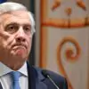 Antonio Tajani, vice-premiê e ministro das Relações Exteriores da Itália: críticas contra a proposta espanhola de regularização de migrantes.