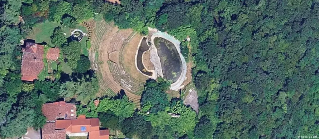 Vista aérea do falso anfiteatro construído em Arcugnano, nos arredores de Vicenza