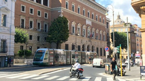 Sede do Ministério da Justiça da Itália, na Via Arenula, em Roma | Foto: Ruthven/Wikimedia Commons
