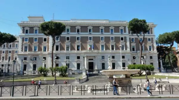Circular do Ministério do Interior da Itália, de 10 de agosto de 2026, orienta o reexame de pedidos de cidadania rejeitados com base no antigo entendimento do "minor issue" | Foto: Ministero dell'Interno