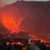 Turistas visitam o Monte Etna, na Sicília, um dos vulcões mais ativos do mundo | Foto: ANSA