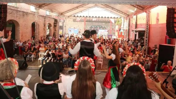 Legenda da foto: Público participa da Festa Italiana no Parque Valongo, em Santos; terceira edição acontece neste sábado e domingo | Foto: Raimundo Rosa/Prefeitura de Santos