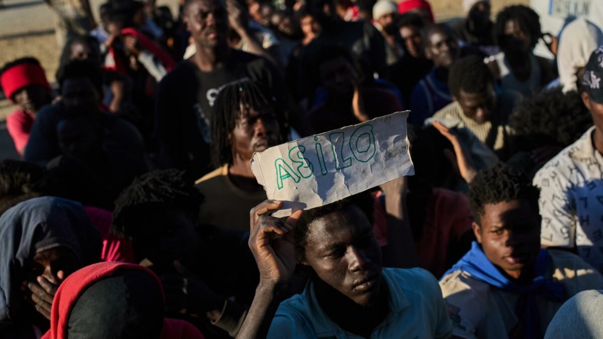 Ceuta: artigo vê estratégia política por trás da crise migratória