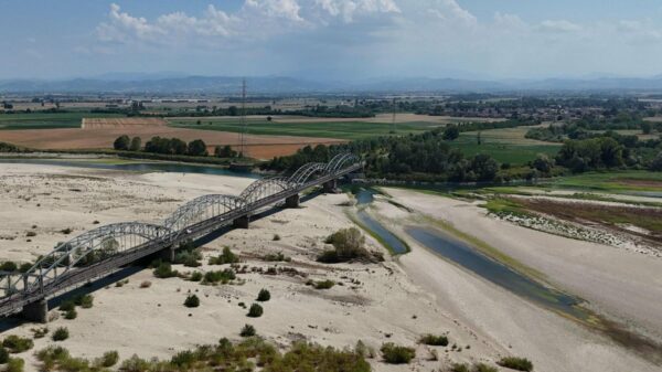 Seca histórica no norte da Itália: rio Pó em mínimos e Delta vira ilha