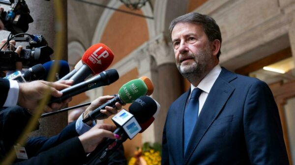 Franceschini revela que tem Parkinson e diz a doentes: não se isolem